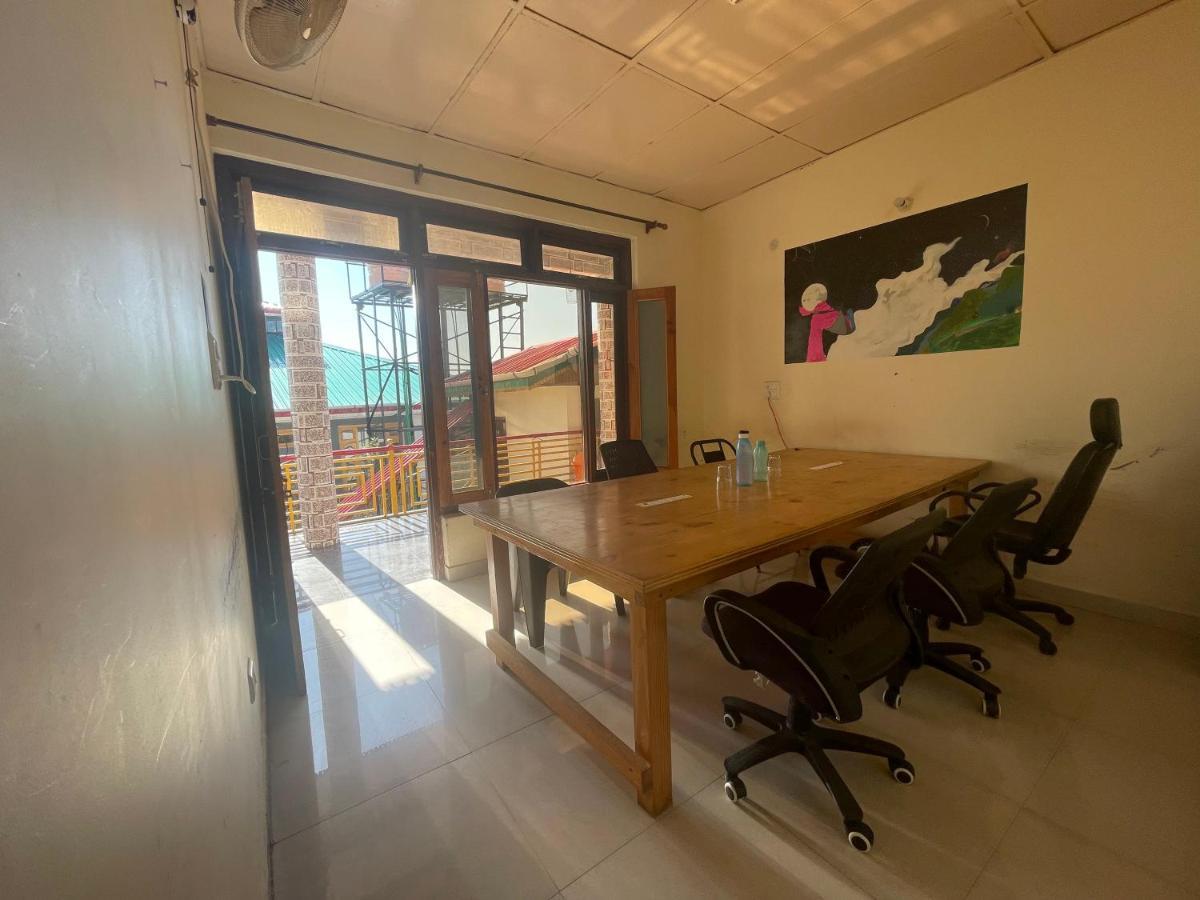 Bir Nest Hostel Kültér fotó